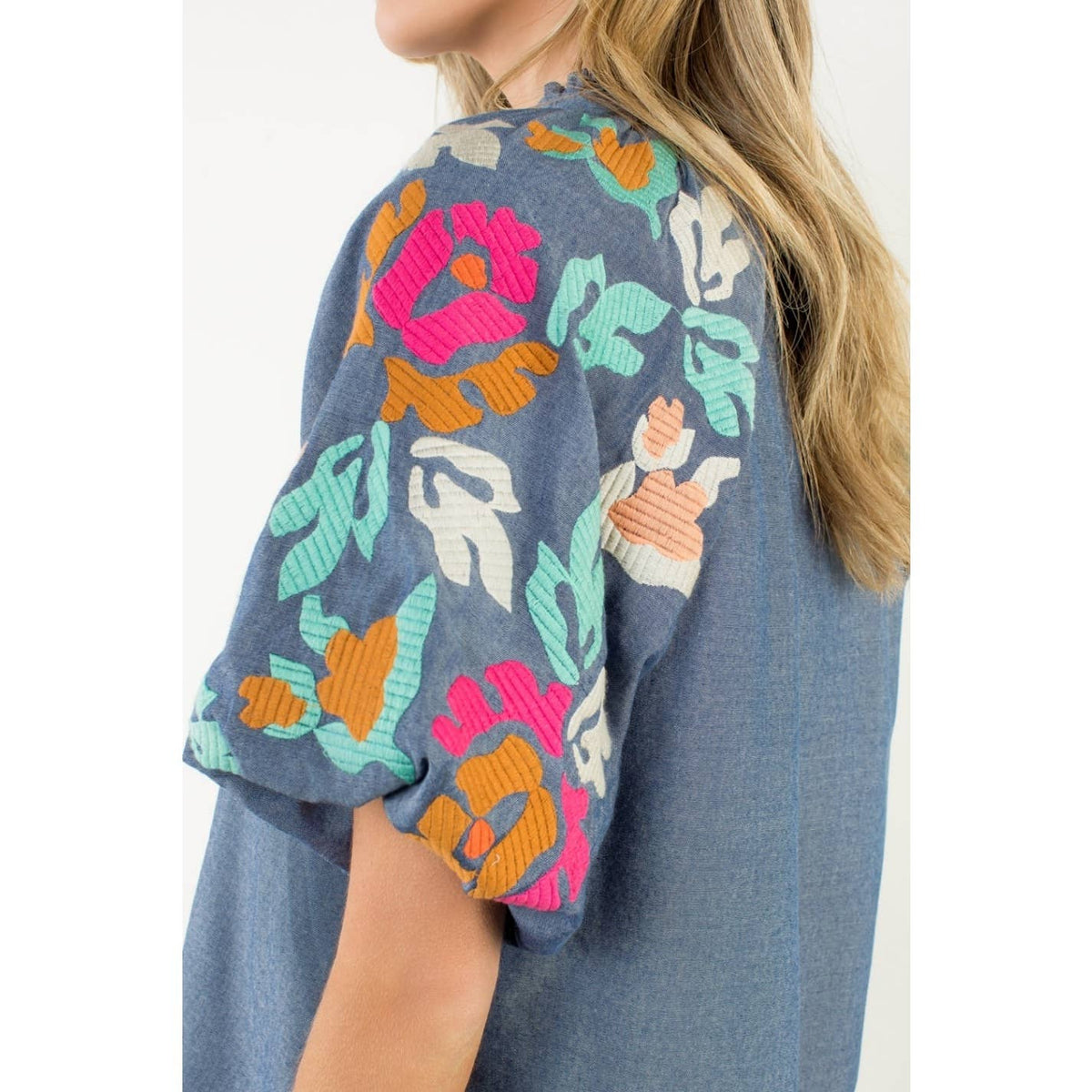 Embroidered Puff Sleeve V-Neck Top