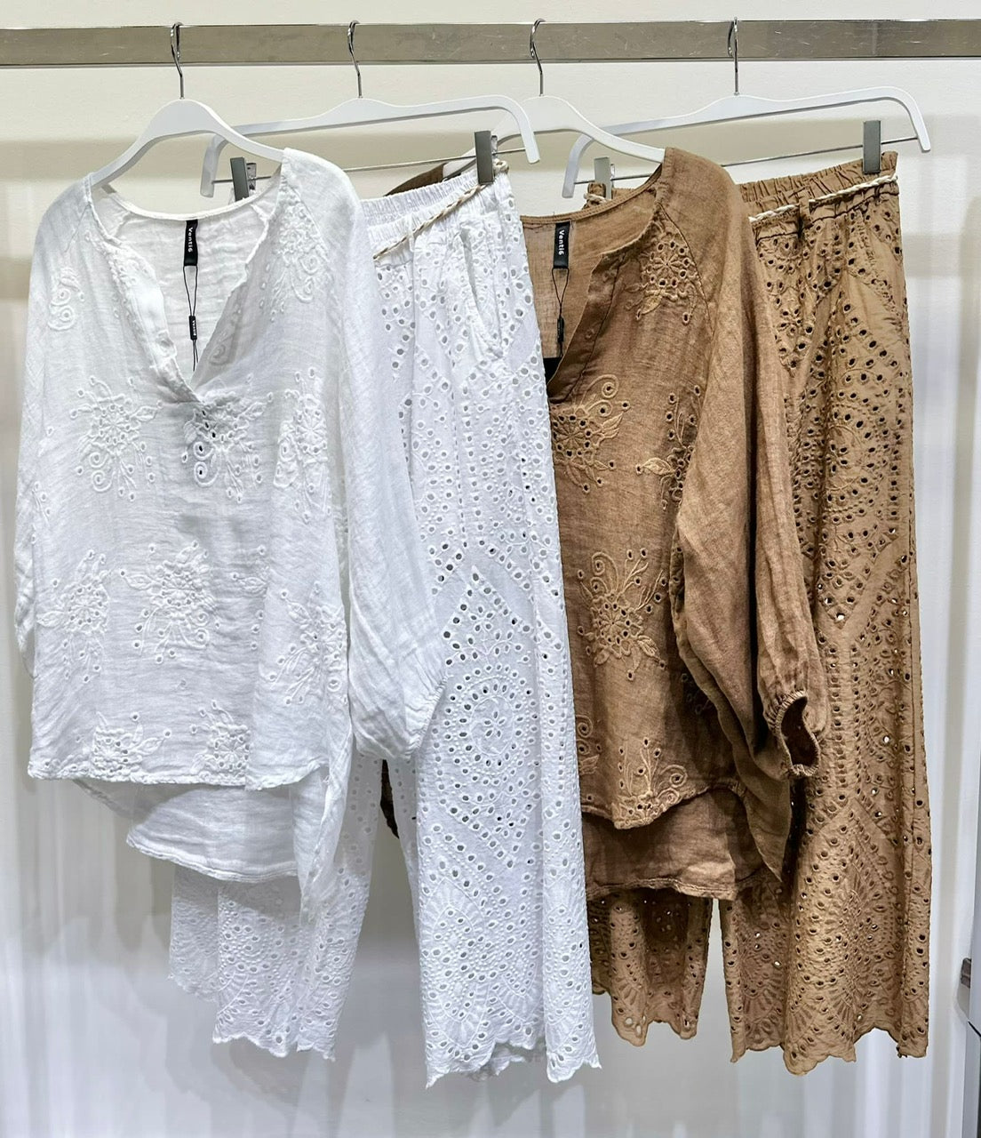 Sweet Embroidered Eyelet Linen Blouse