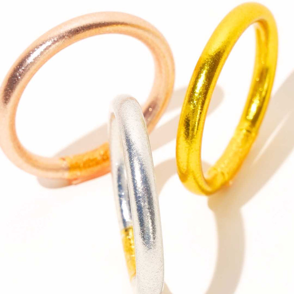 BuDhaGirl  Tzubbie All Weather Bangle- Serenity Prayer