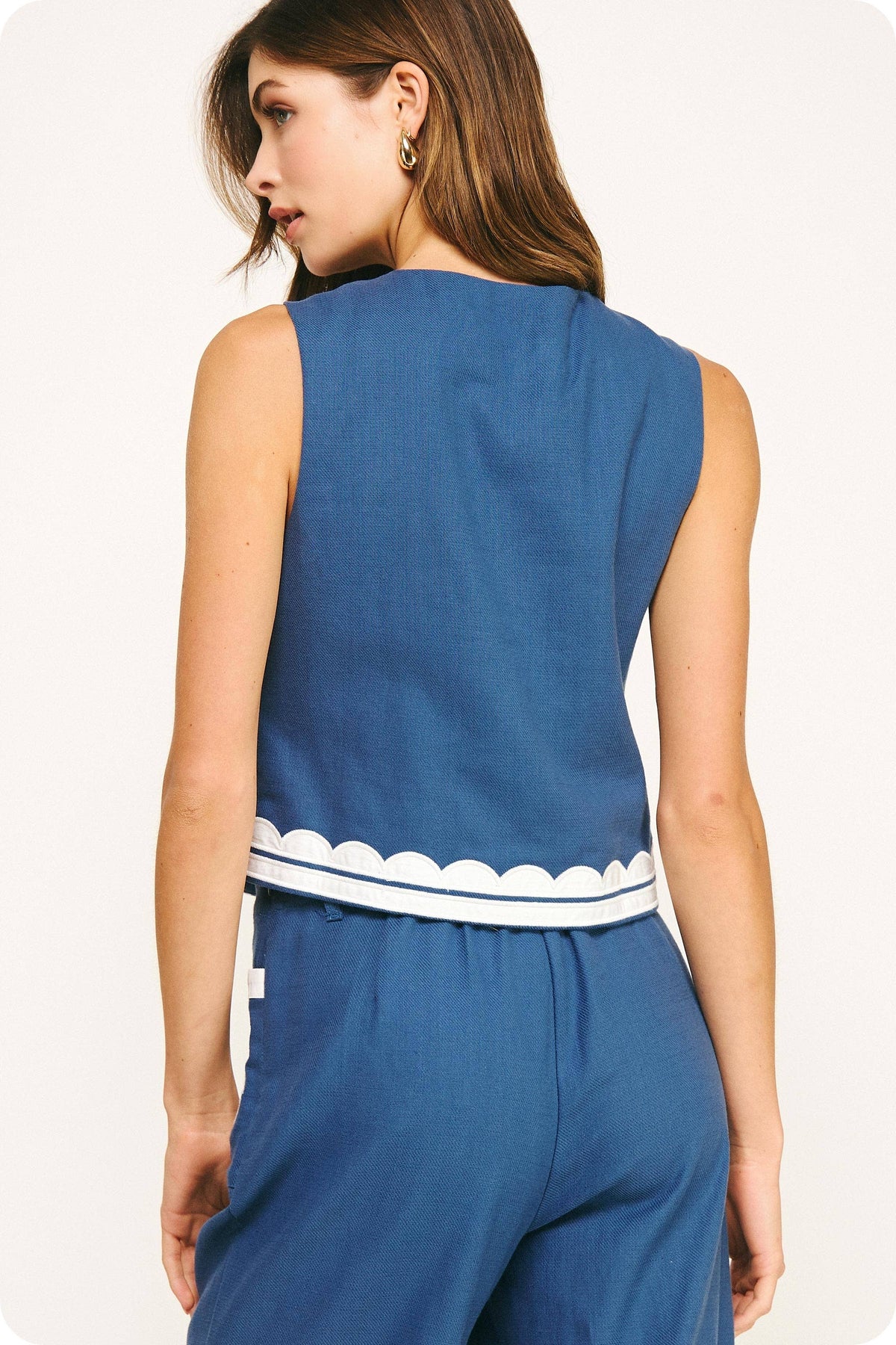 Contrast Embroidery Vest Top