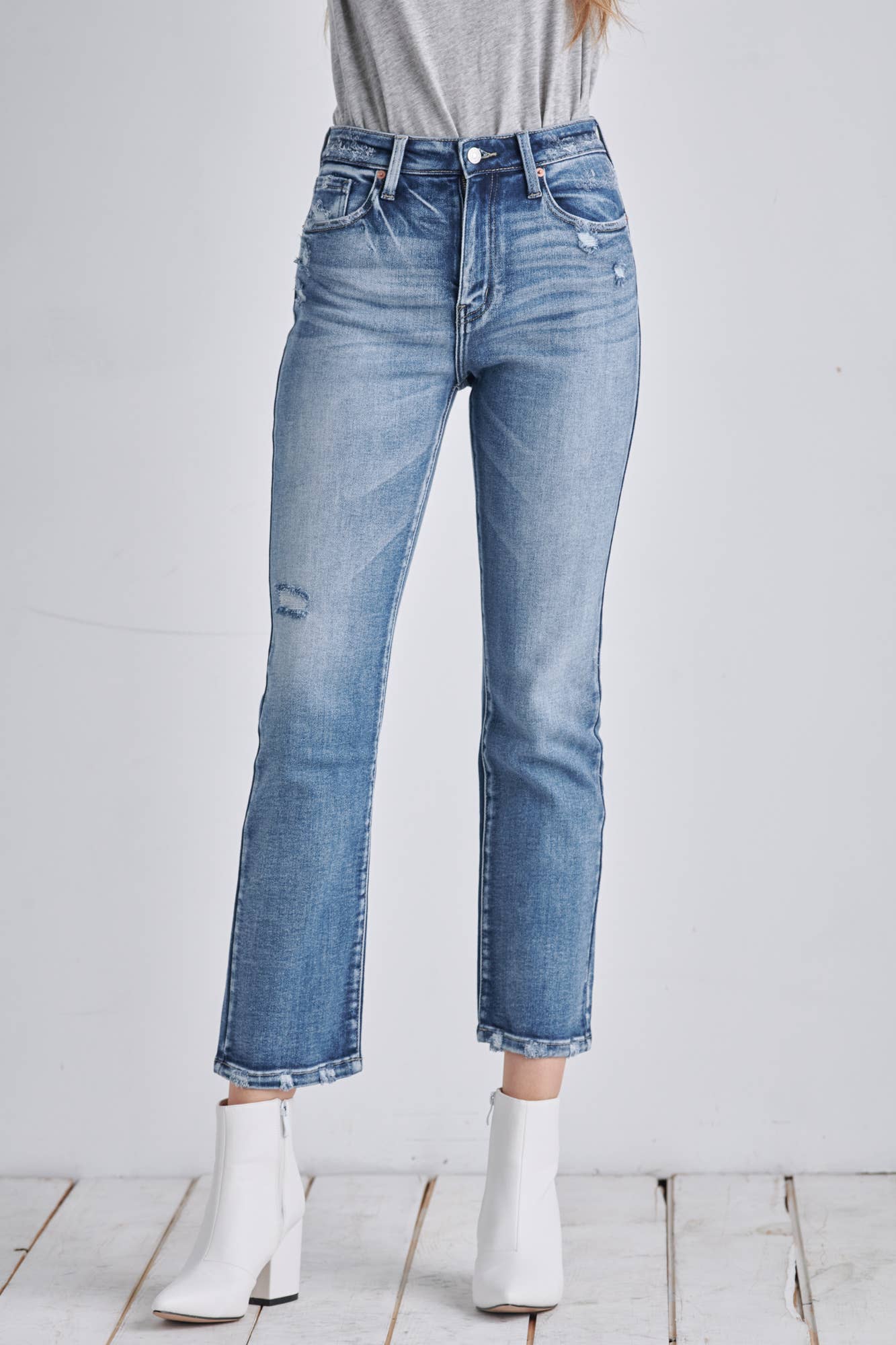 Artemis Vintage-High Rise Stretch Distressed Ankle Jeans